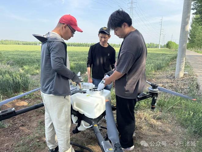 马煜平:用科技“药方”催生57万亩黄金麦浪